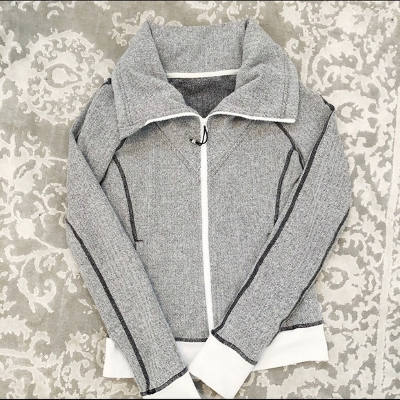lululemon athletica Jackets & Blazers - LULULEMON RARE! Ghost Herringbone Be Present Jack